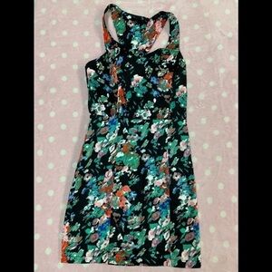 Material girl juniors sleeveless mini bodycon satin floral dress S‎